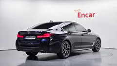 2023 BMW 5-Series 530e M Sport — фото 2