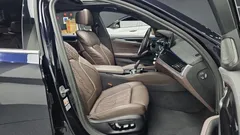 2023 BMW 5-Series 530e M Sport — фото 10