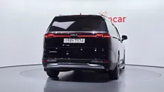 2023 Kia Carnival Gasoline 7-Seater Signature — фото 4