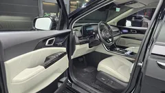 2023 Kia Carnival Gasoline 7-Seater Signature — фото 10