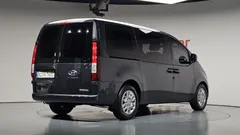 2022 Hyundai Staria Cargo 5-Seater — фото 2