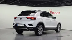 2022 Volkswagen T-Roc 2.0 TDI Premium — фото 2