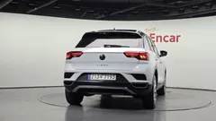 2022 Volkswagen T-Roc 2.0 TDI Premium — фото 4