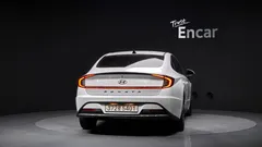 2023 Hyundai Sonata Premium Plus — фото 4