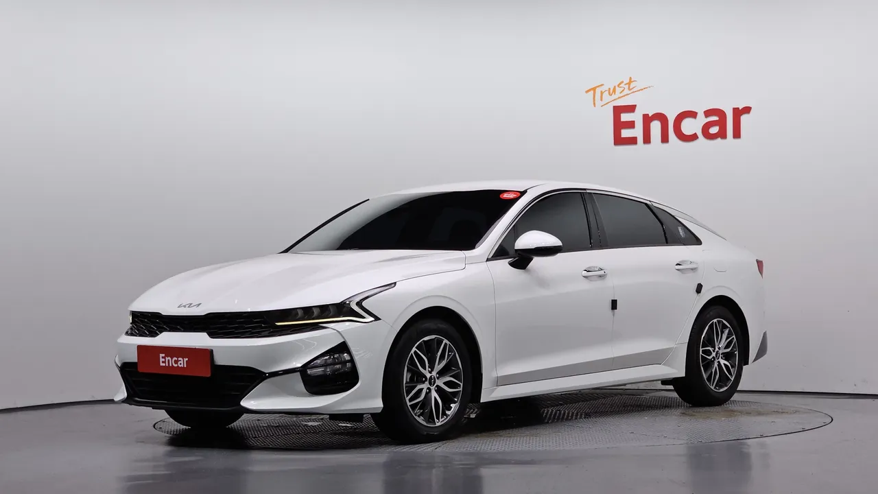 2023 Kia K5 2.0 LPI(Renter car)