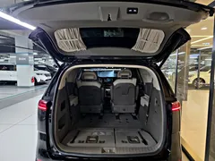 2023 Kia Carnival Gasoline 7-Seater Hi-Limousine — фото 6