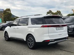 2023 Kia Carnival Gasoline 9-Seater Prestige — фото 4