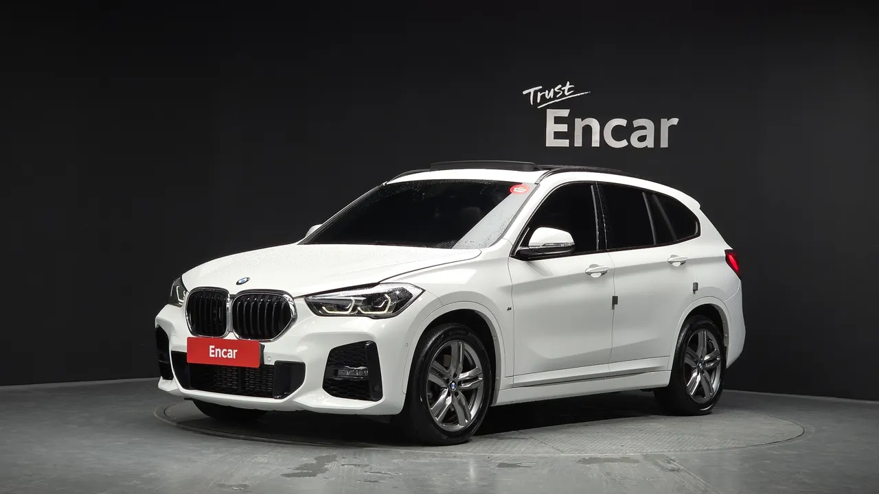 2022 BMW X1 xDrive 20i M Sport