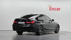 2023 BMW 3-Series 320i M Sport — фото 2
