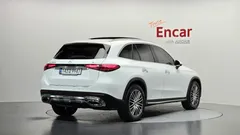 2023 Mercedes-Benz GLC-Class GLC220 d 4MATIC — фото 2