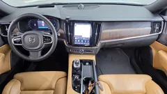2023 Volvo V90 B5 Ultimate AWD — фото 7
