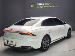 2022 Hyundai Grandeur 3.0 LPi Rent Car — фото 6