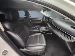 2022 Hyundai Grandeur 3.0 LPi Rent Car — фото 10