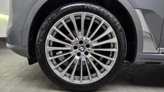 2023 BMW X7 xDrive 40i Design Pure Excellence 6-Seater — фото 5