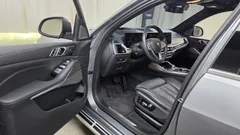 2023 BMW X7 xDrive 40i Design Pure Excellence 6-Seater — фото 10
