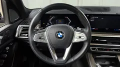2023 BMW X7 xDrive 40i Design Pure Excellence 6-Seater — фото 17