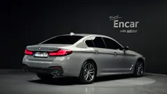 2022 BMW 5-Series 520i M Sport — фото 2