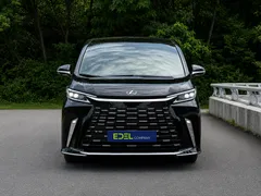 2025 Lexus LM 500h Royal — фото 3