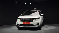 2023 Kia Carnival Diesel 9-Seater Noblesse — фото 3
