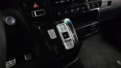 2023 Hyundai Staria 4WD Lounge 9-Seater — фото 9