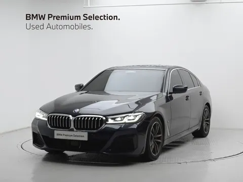2023 BMW 5-Series 520i M Sport
