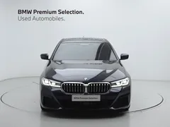 2023 BMW 5-Series 520i M Sport — фото 3