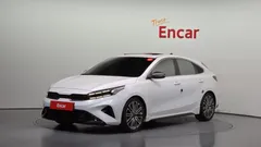 2022 Kia K3 1.6 Turbo GT 5Door — фото 1
