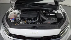 2022 Kia K3 1.6 Turbo GT 5Door — фото 6