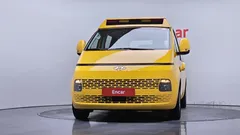 2023 Hyundai Staria L3.5  Kinder Safety Car — фото 3