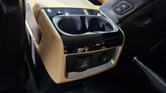 2023 Kia Carnival Diesel 7-Seater Signature — фото 18