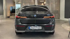 2023 BMW 7-Series 740i sDrive Design Pure Excellence — фото 4