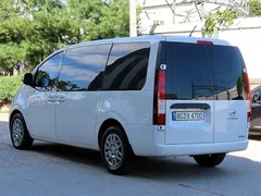 2023 Hyundai Staria Cargo 5-Seater — фото 3