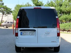 2023 Hyundai Staria Cargo 5-Seater — фото 4