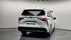 2023 Toyota Sienna 2.5 Hybrid 2WD — фото 4