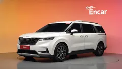 2022 Kia Carnival Diesel 9-Seater Prestige — фото 1