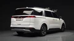 2022 Kia Carnival Diesel 9-Seater Prestige — фото 2