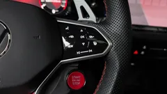 2023 Volkswagen Golf 2.0 GTI — фото 17