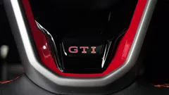 2023 Volkswagen Golf 2.0 GTI — фото 18