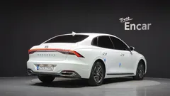2023 Hyundai Grandeur 3.0 LPi Rent Car — фото 2