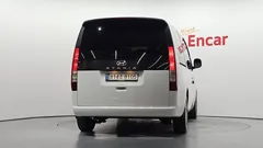 2023 Hyundai Staria Cargo 5-Seater — фото 4