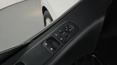 2023 Hyundai Staria Cargo 5-Seater — фото 16