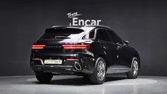 2023 Genesis GV70 2.5T Gasoline AWD — фото 2