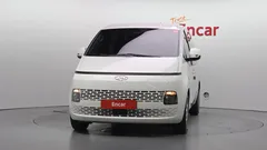 2022 Hyundai Staria Tourer 9-Seater — фото 3