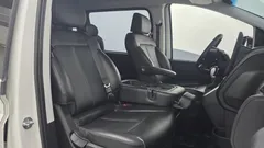 2022 Hyundai Staria Tourer 9-Seater — фото 18