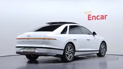 2023 Hyundai Grandeur Exclusive — фото 2