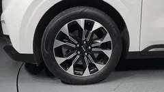 2023 Kia Carnival Diesel 9-Seater Noblesse — фото 5