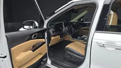 2023 Kia Carnival Diesel 9-Seater Noblesse — фото 10
