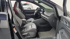 2022 Volkswagen Golf 2.0 GTI — фото 11