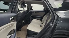 2023 Kia Sportage Signature 2WD — фото 12