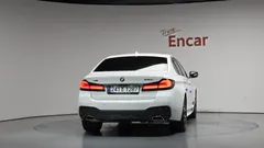 2023 BMW 5-Series 530i xDrive M Sport Package — фото 4